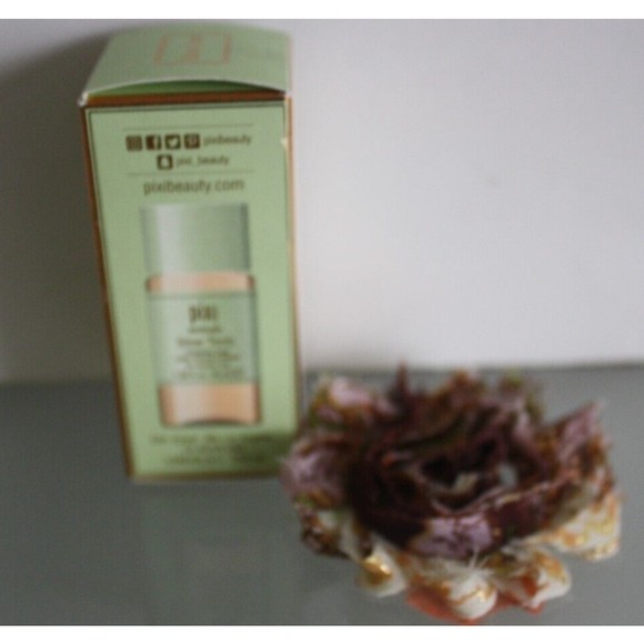 Pixi Skintreats Glow Tonic Exfoliating Toner 1.3 oz Face Skin Care Treatment NIB - Picture 4 of 5